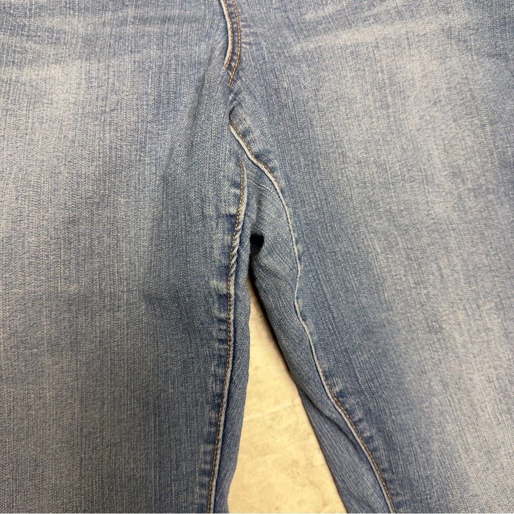 Torrid Skinny Jeans Size 16R Light Wash Stretch Jegging Mid Rise Denim Womens - Picture 5 of 11